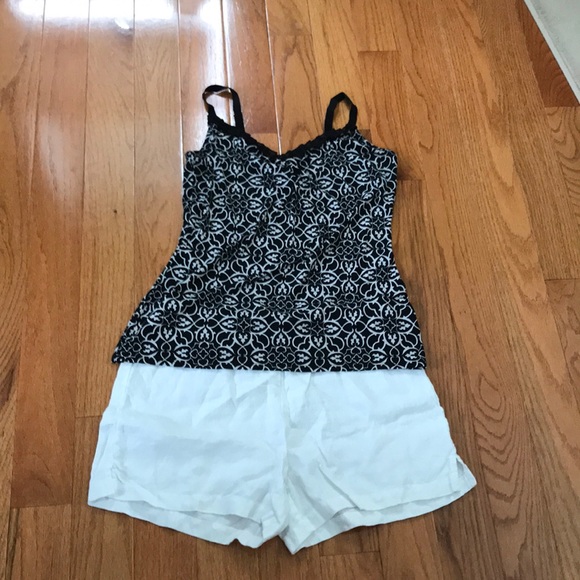 WHBM tank top - Picture 3 of 3
